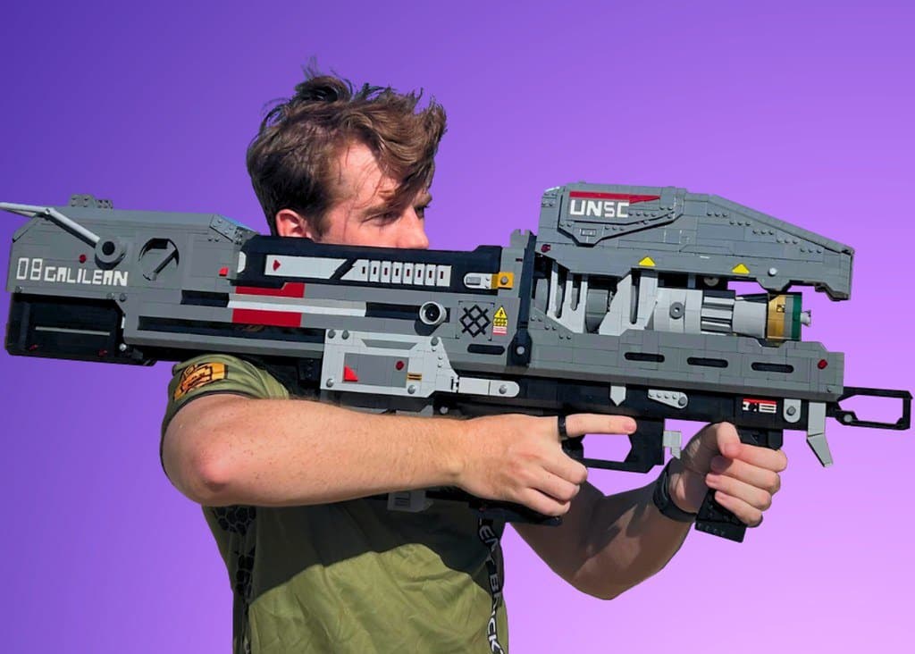 The life-size LEGO Halo Spartan Laser, held at the shoulder
